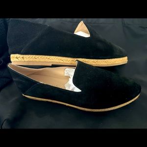 **NWT** Suede Flat Black Espadrills